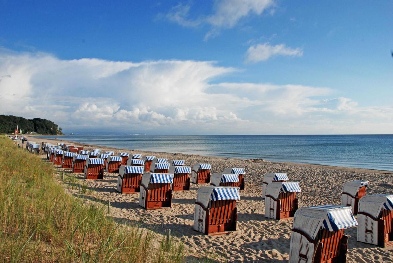 Ferienhaus Zum Boddenstrand Mit Ka Gross Zicker Luaran gambar