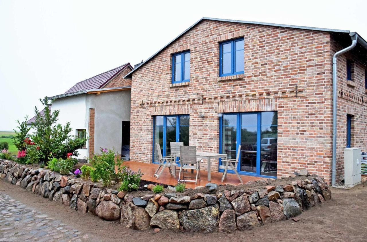 Ferienhaus Zum Boddenstrand Mit Ka Gross Zicker Luaran gambar