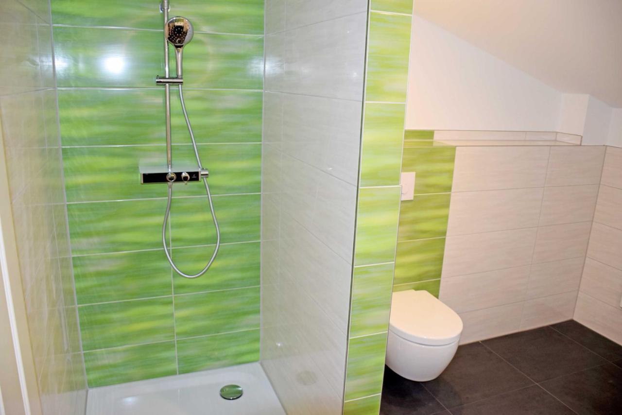 Ferienhaus Zum Boddenstrand Mit Ka Gross Zicker Bilik gambar